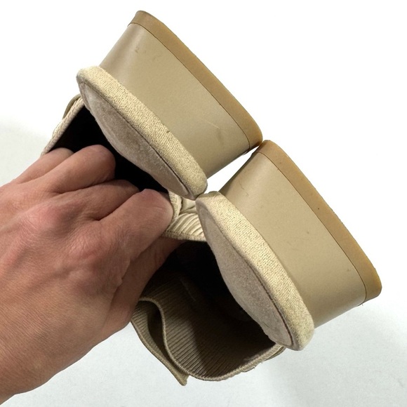 Vivaia Pointed Toe Knot Slides Low Heel Size 39 USA 8 Almond - Picture 9 of 9